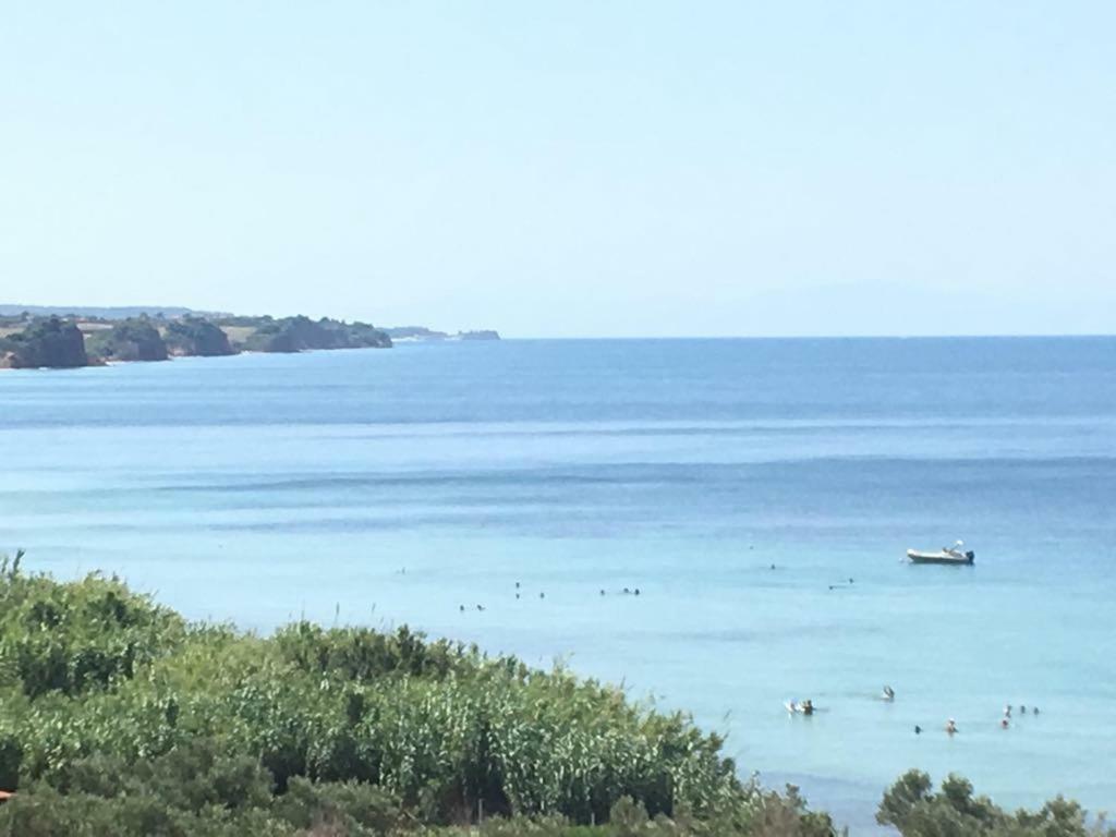 Magnificent Seascape Villa On A Secluded Beach Nea Moudania Esterno foto